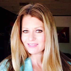 Meet your Posher, Robyn